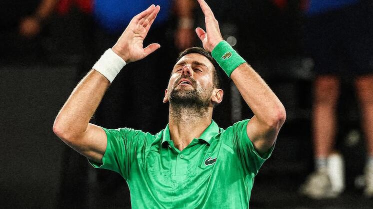 Djokovic vs Alcaraz en la final del Australian Open 2026.