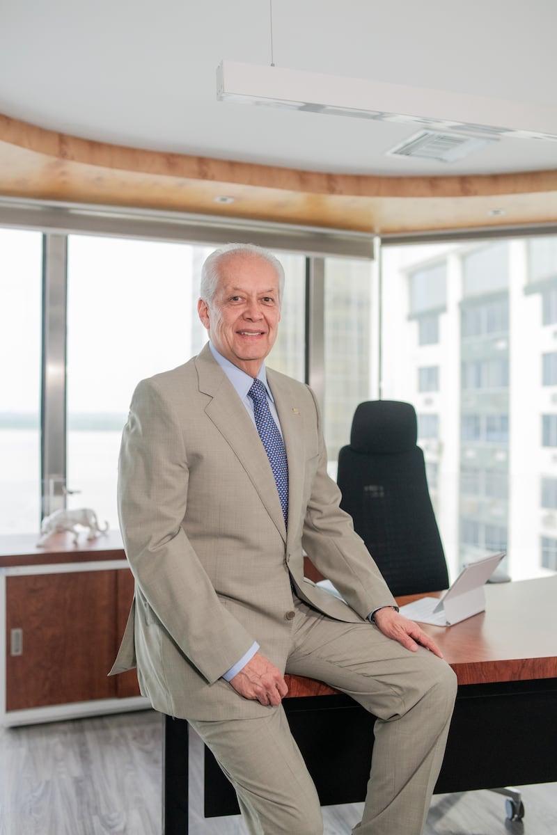 Iván Andrade. Una trayectoria de más de 50 años en banca.