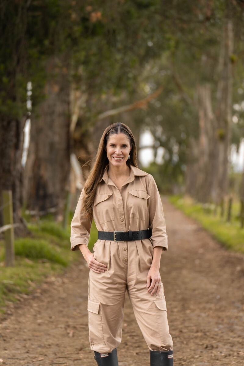 Chef Carolina Sánchez, conductora de 'Aventura Gastronómica Ecuador' por Sony Channel