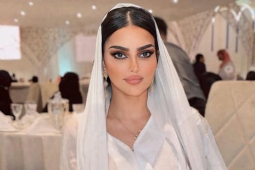 Ella es Rumy al Qahtani, la creadora de contenido con que Arabia Saudí participará por primera vez en el Miss Universo