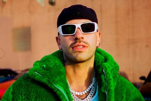 Feid se convierte en el primer latino con un color oficial