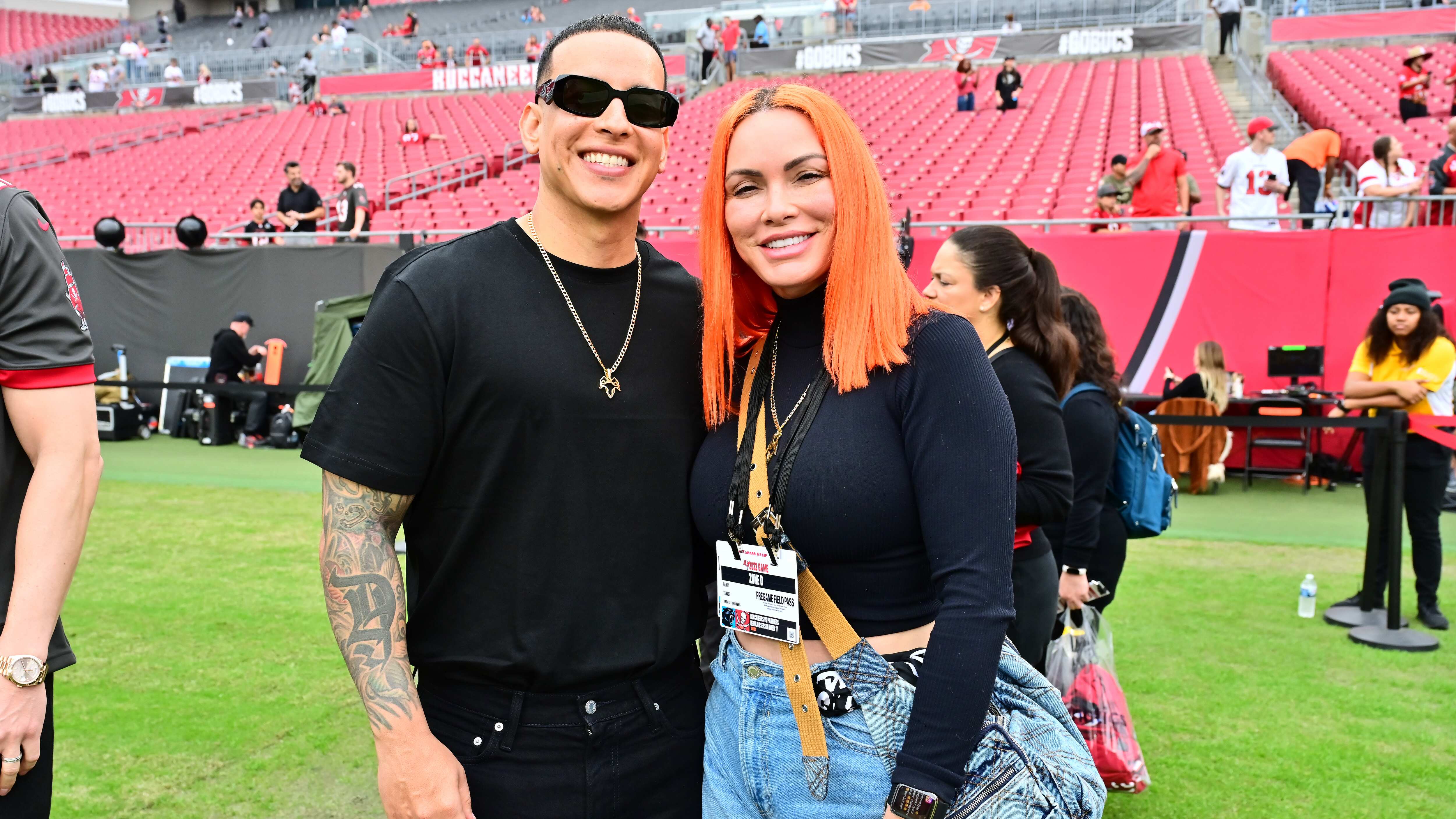 Daddy Yankee y Mireddys González