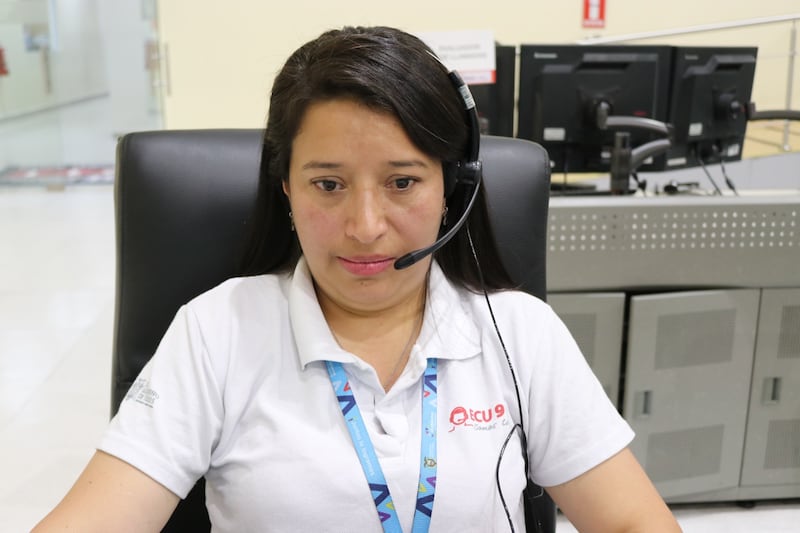 Conoce a las mujeres del ECU 911 que logran que las familias ecuatorianas sigan completas
