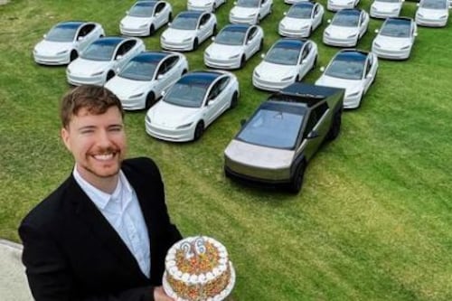 ¡MrBeast está de cumpleaños! El influencer regalará 26 autos Tesla “1 por cada año de vida que ahora tengo”