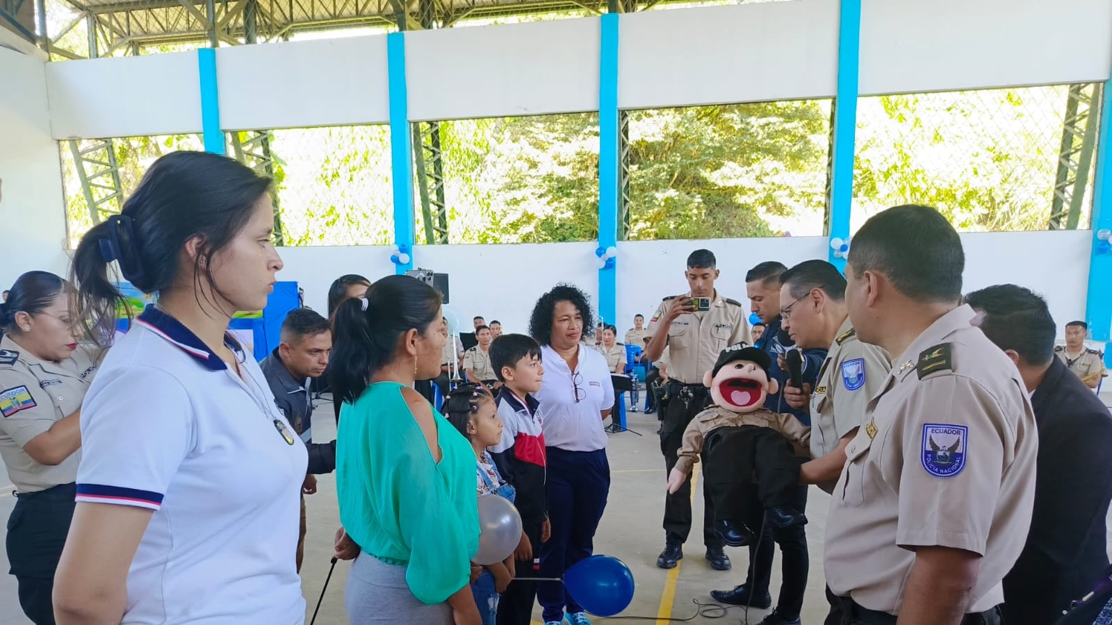 Policía Nacional del Ecuador entregó Kit Lúdico en Nanegal