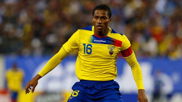 El ecuatoriano no asistió a la presentación de la camiseta.