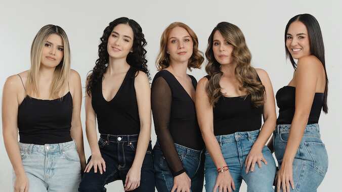 Gotas de Seda lanza campaña “Únicas en cada gota de tu ser”