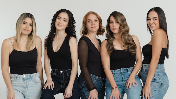 Gotas de Seda lanza campaña “Únicas en cada gota de tu ser”