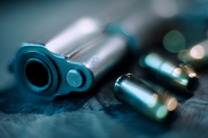 Ataque armado en la Ajaví deja un muerto y dos heridos en el sur de Quito