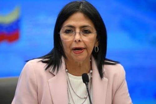 Delcy Rodríguez jura como presidenta encargada de Venezuela tras la captura de Maduro
