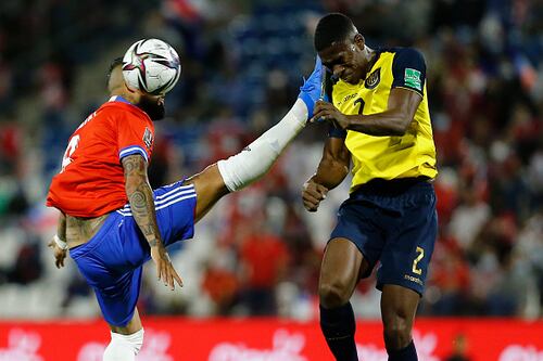 Arturo Vidal tiene la osadía de menospreciar a Ecuador