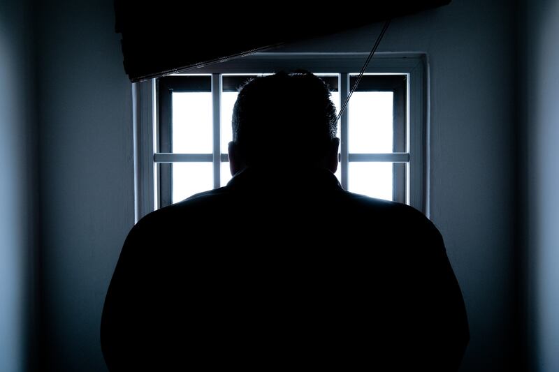 Estado de México quiere castigar con años de prisión a extorsionadores
