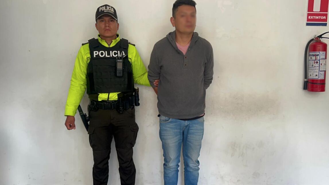 Riña entre conocidos deja un fallecido en el sur de Quito; fue apuñalado en el cuello