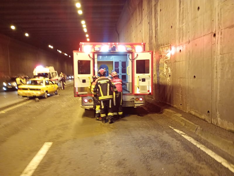 Accidente en San Carlos, Quito, deja seis heridos y causa congestión vehicular