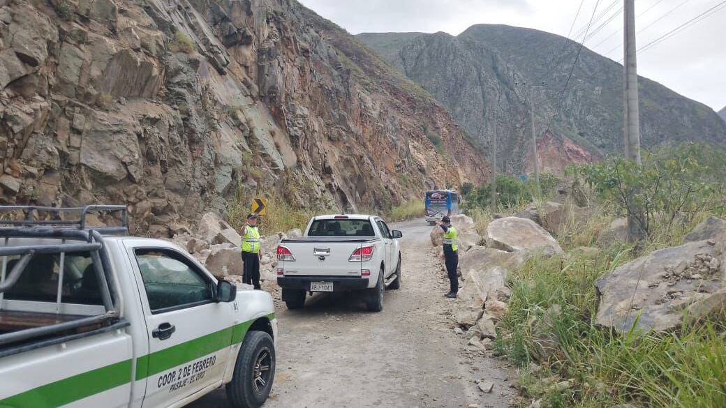 Vía Cuenca-Girón-Pasaje