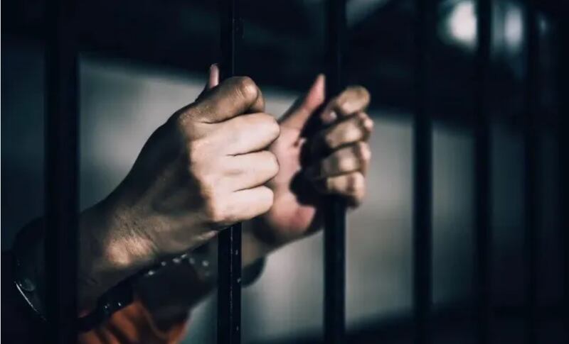 Cárcel para presunto responsable del femicidio de su expareja en Durán