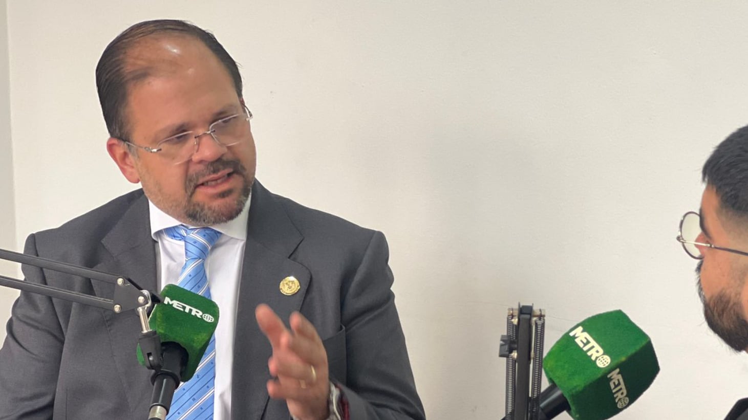 Ministro del Interior revela cifras, capturas y próximos pasos en la lucha contra el crimen organizado en Ecuador