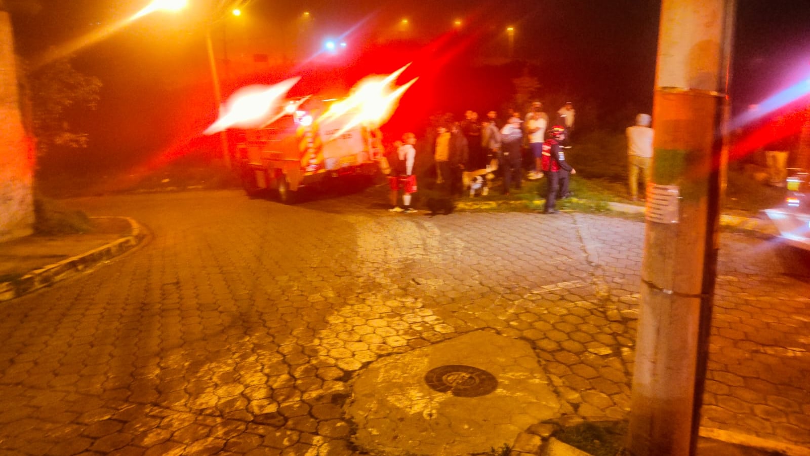 Joven taxista murió tras caer a una quebrada de más de 100 metros luego de un ataque armado en el norte de Quito