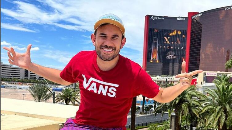 "Werevertumorro".