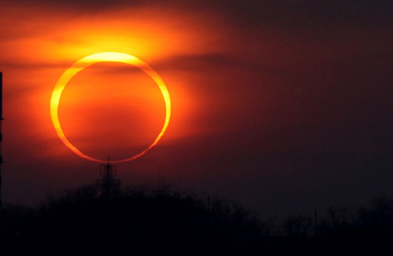 Eclipse solar