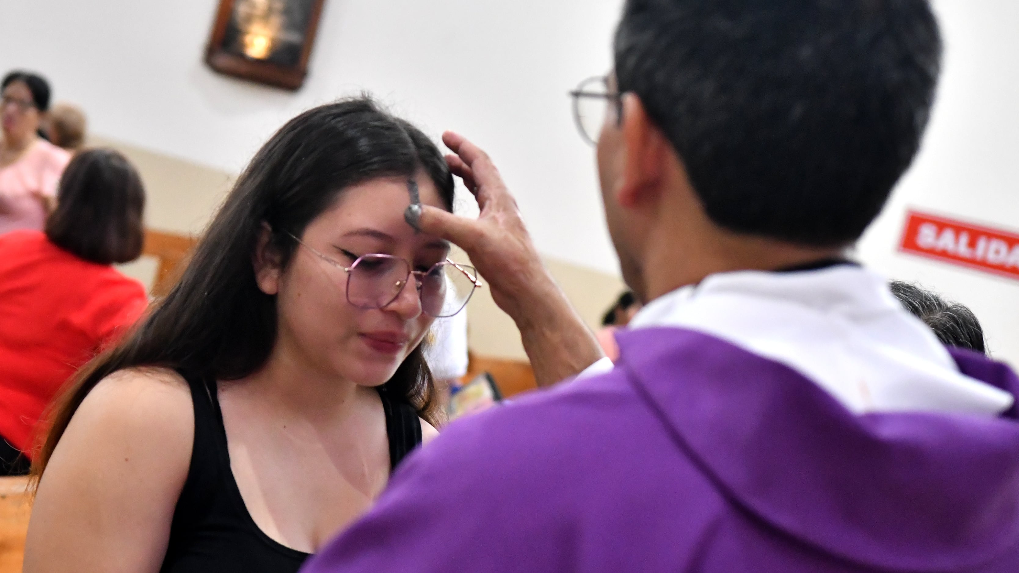 MANTA-MIERCOLES-CENIZA