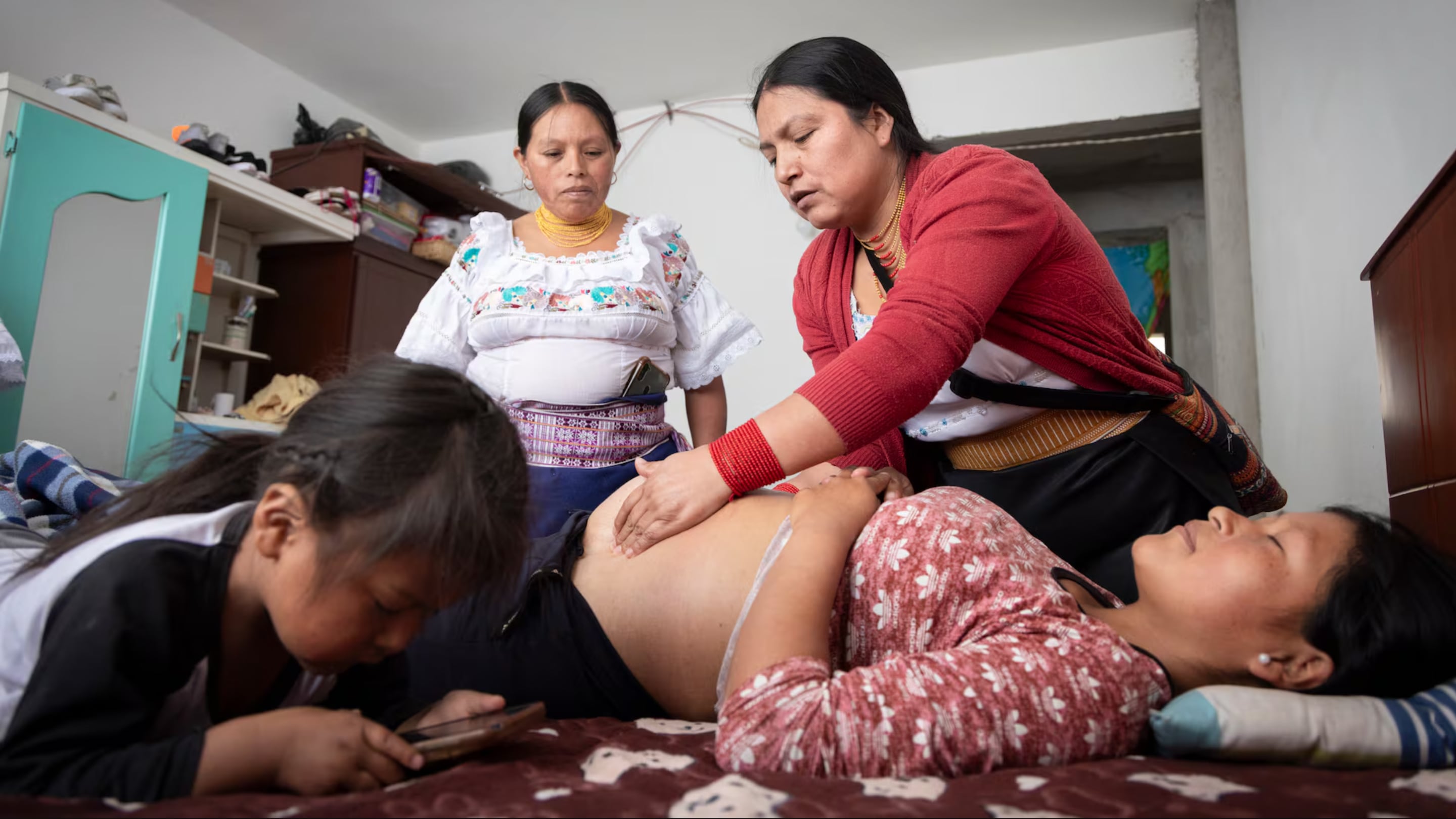 La iniciativa en Cotacachi busca preservar saberes tradicionales y fortalecer la salud comunitaria