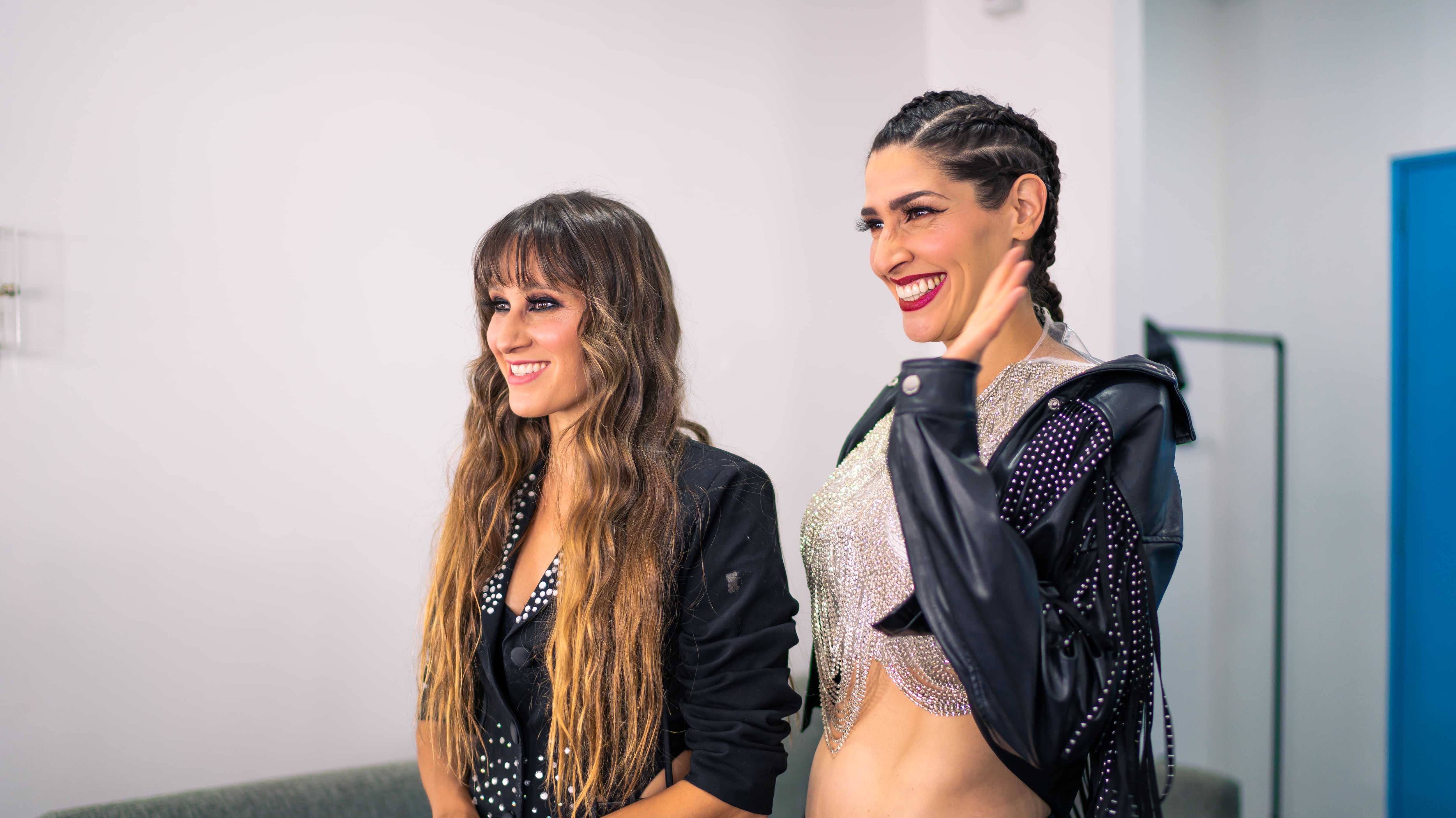 Publimetro acompañó a Ashley y Hanna durante sus conciertos en Guadalajara, y compartieron cada momento en el backstage.