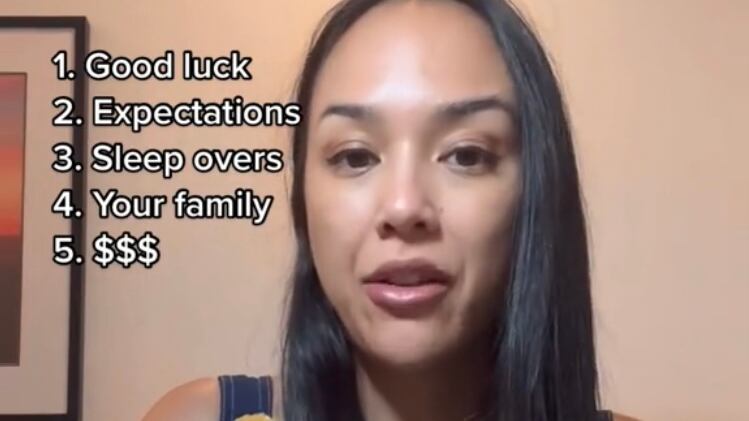 Madre comparte requisitos para los jóvenes que quieran tener una cita con sus hijas.