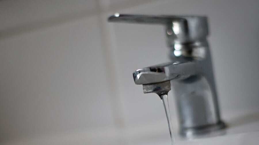 Gran corte de agua en Santiago: Cuándo comienza y a qué comunas afectará