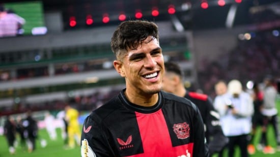 Piero Hincapié campeón de la Bundesliga