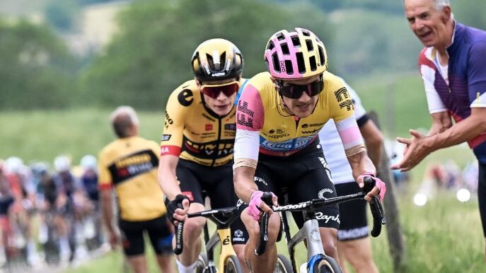 Richard Carapaz y Jonas Vingegaard