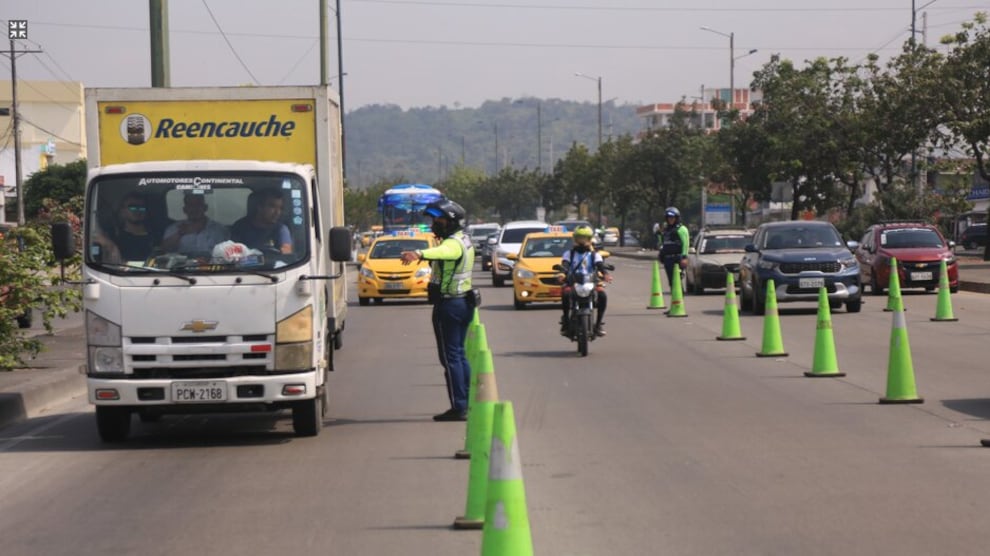 ATM activa operativo de tránsito por procesiones y feriado de Semana Santa en Guayaquil