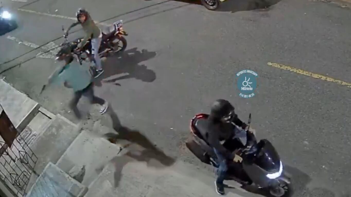 VIDEO: perro salvó a sus dueños de cuatro delincuentes que iban en motocicletas