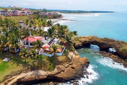 Royal Decameron Mompiche celebra su décimo quinto aniversario