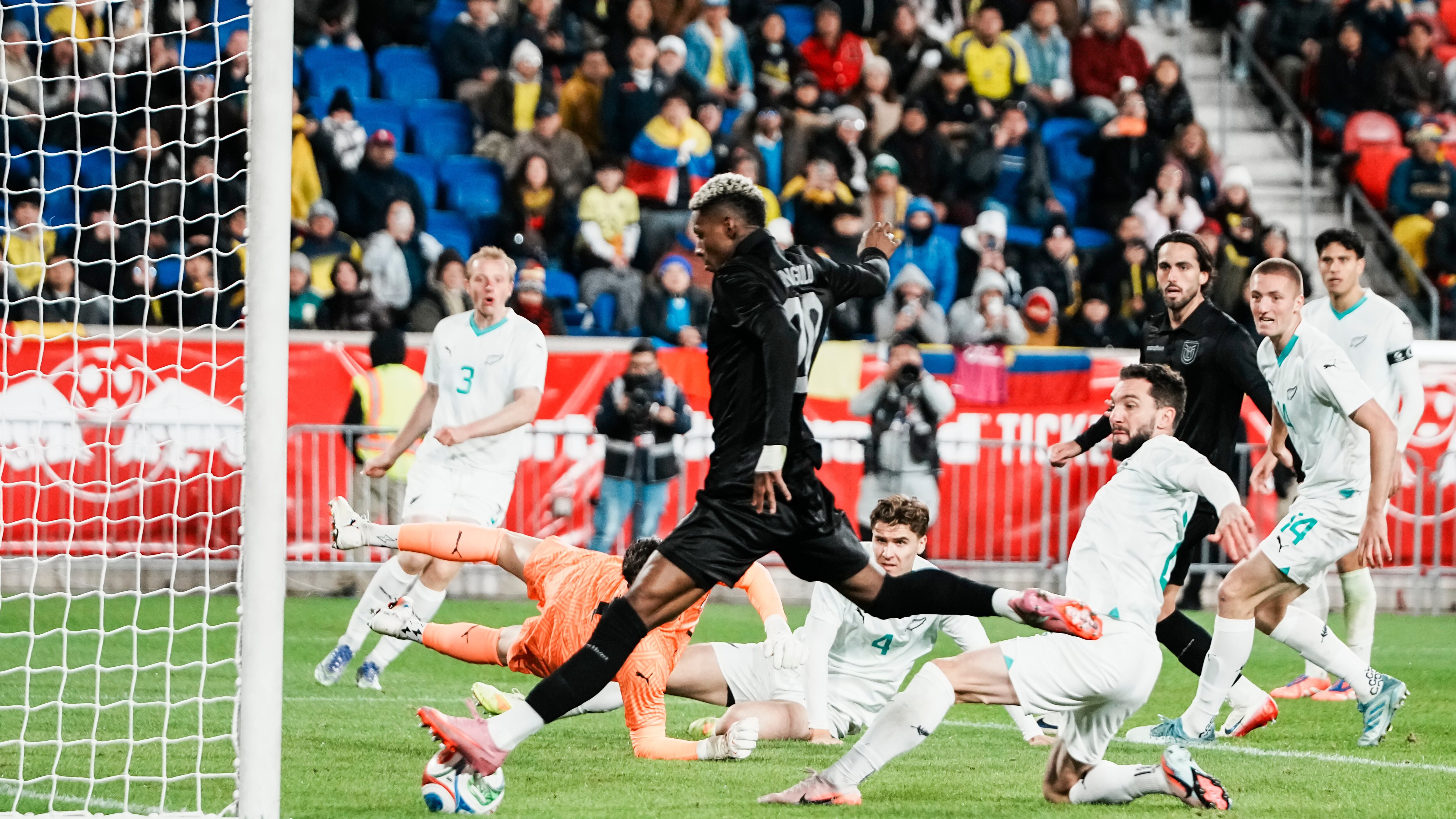 Ecuador muestra una cara diferente y aseguraría el bombo 2 para el sorteo del Mundial