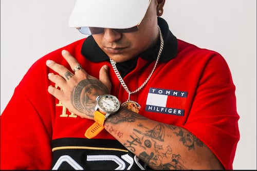 Así fue capturado cantante urbano New Jerson por robo a televisores en Samborondón