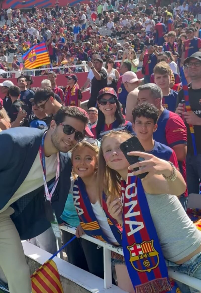 Danilo Carrera cautivó el corazón de las hinchas del FC Barcelona