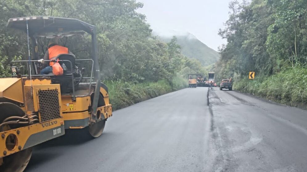 Vía Mitad del Mundo – Río Blanco