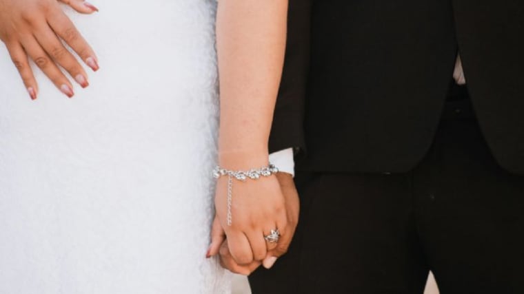 Recién casada se divorció 20 minutos después de llegar a casa de sus suegros