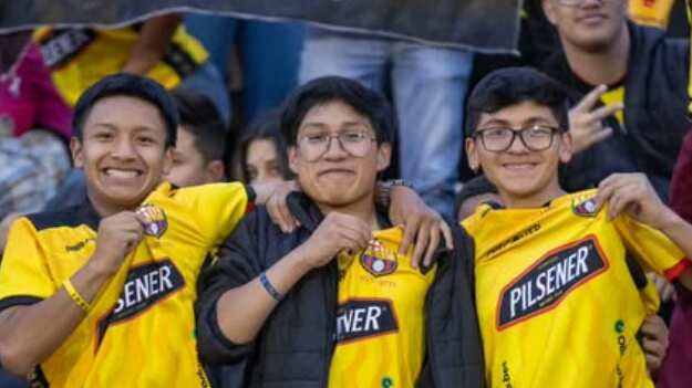 Hinchas de Barcelona SC.