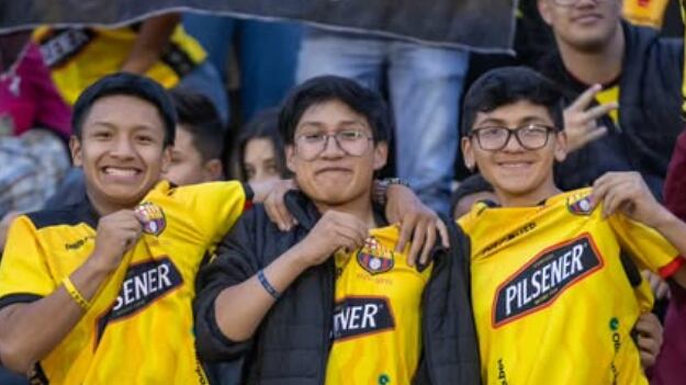 Hinchas de Barcelona SC.