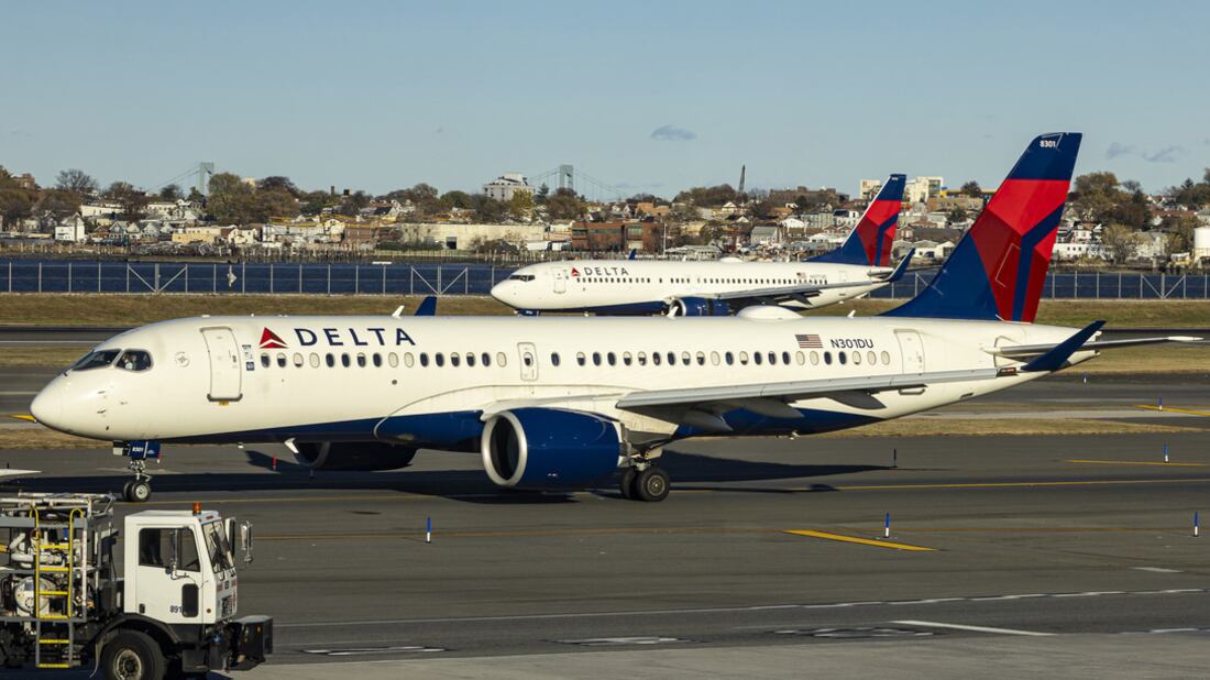 Logró viajar sin boleto de Nueva York a París al esconderse en un lugar inesperado