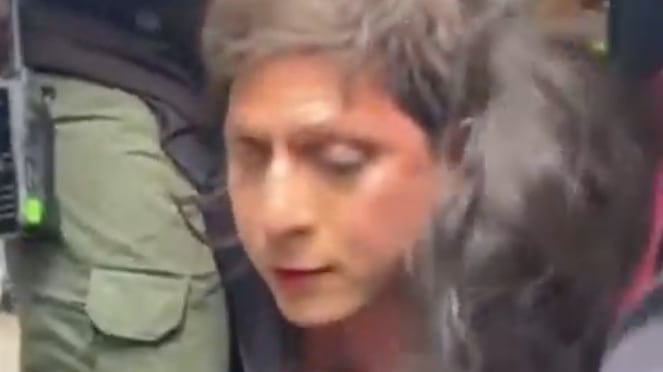 VIDEO: Hombre disfrazado de mujer ingresó al baño de un colegio y grabó a estudiantes en Perú