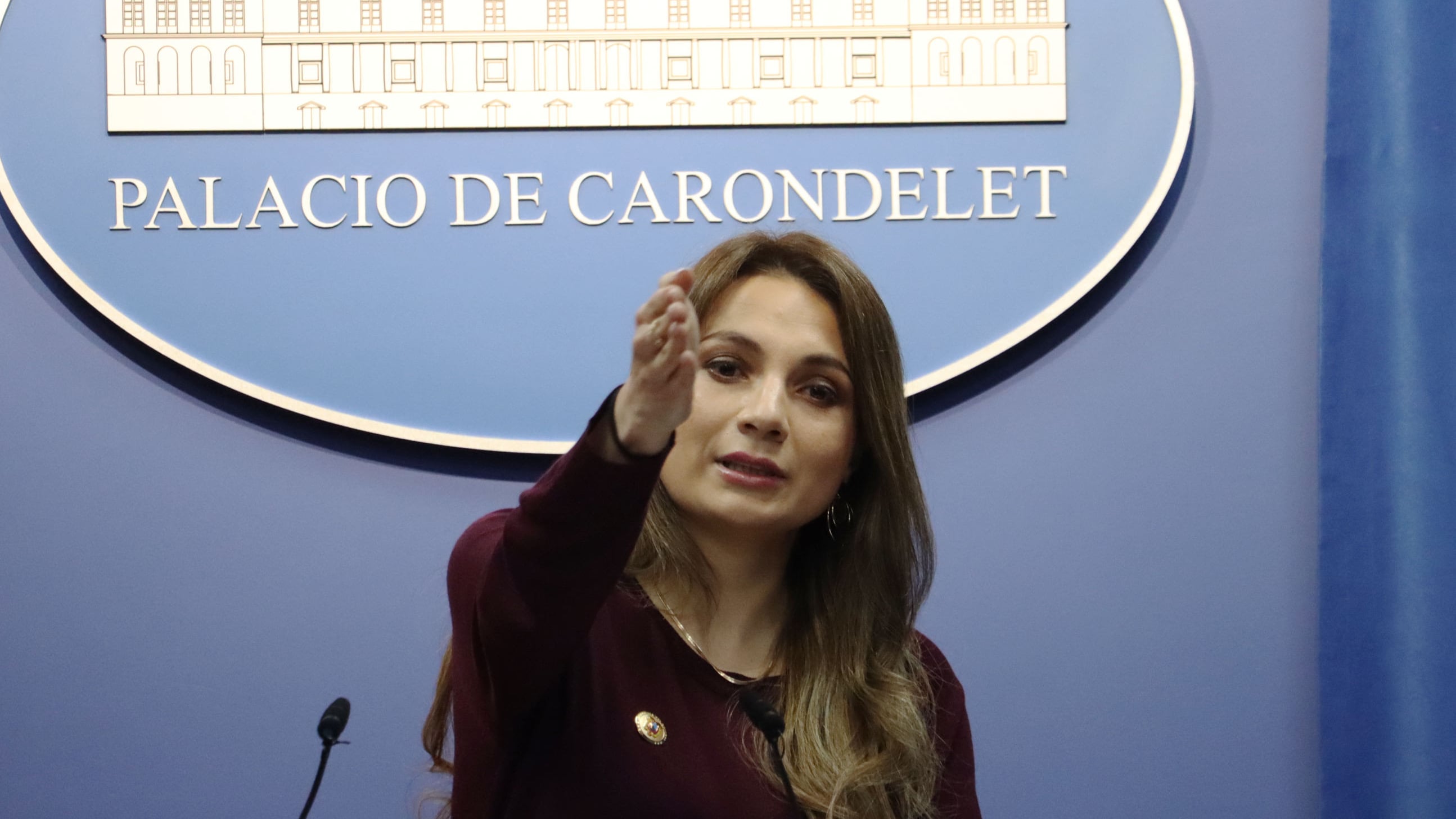 Quito, lunes 9 de junio del 2025
Rueda de Prensa de la portavoz Oficial Carolina Jaramillo, en el Palacio de Carondelet.
Fotos : API /Rolando Enríquez