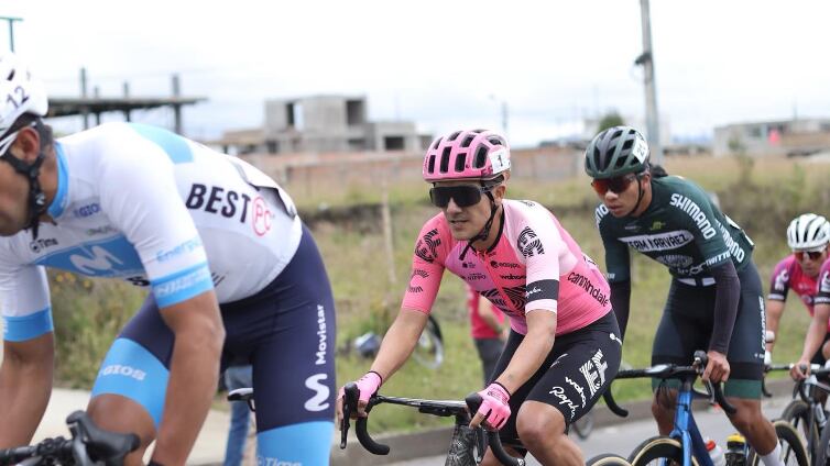 Richard Carapaz arranca su temporada en Europa el próximo 15 de marzo