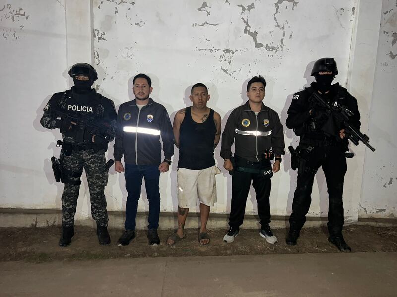 Detienen en Puerto López al más buscado de Manabí ¿De qué delito se le acusa?