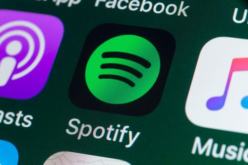 Controversia por material explícito en Spotify: contenido inapropiado encontrado en la plataforma