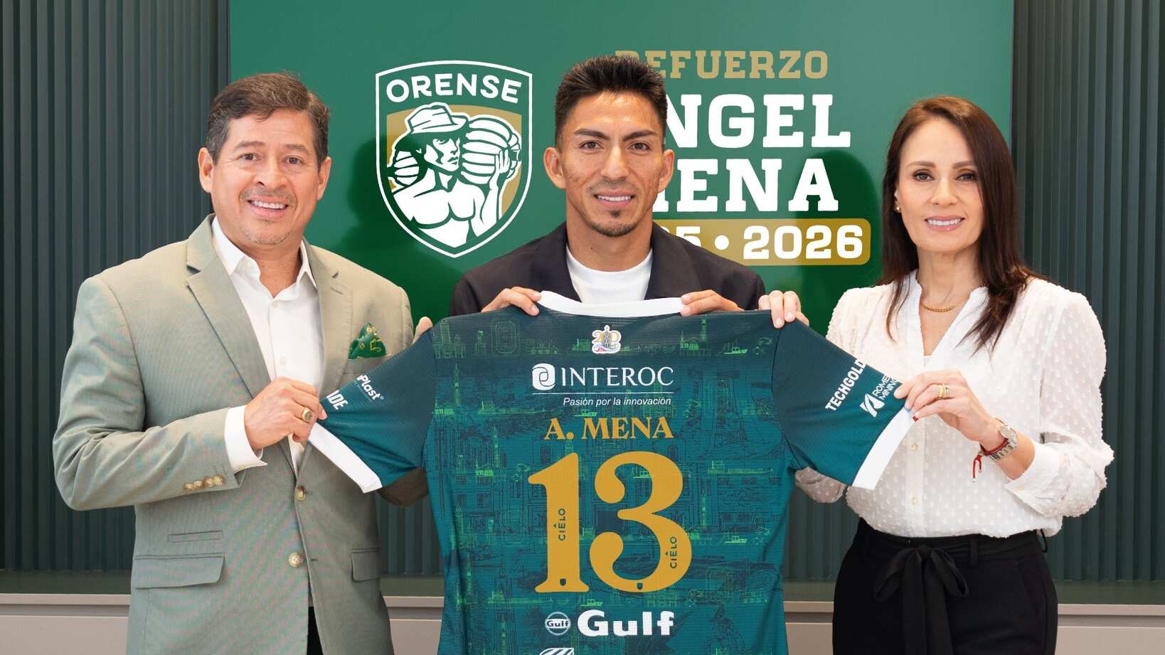 Ángel Mena al Orense de Machala