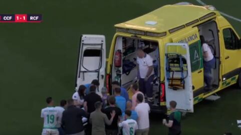 Dragi Gudelj se desplomó en la cancha jugando con su club, el Córdoba de España