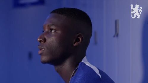 Moisés Caicedo con el Chelsea